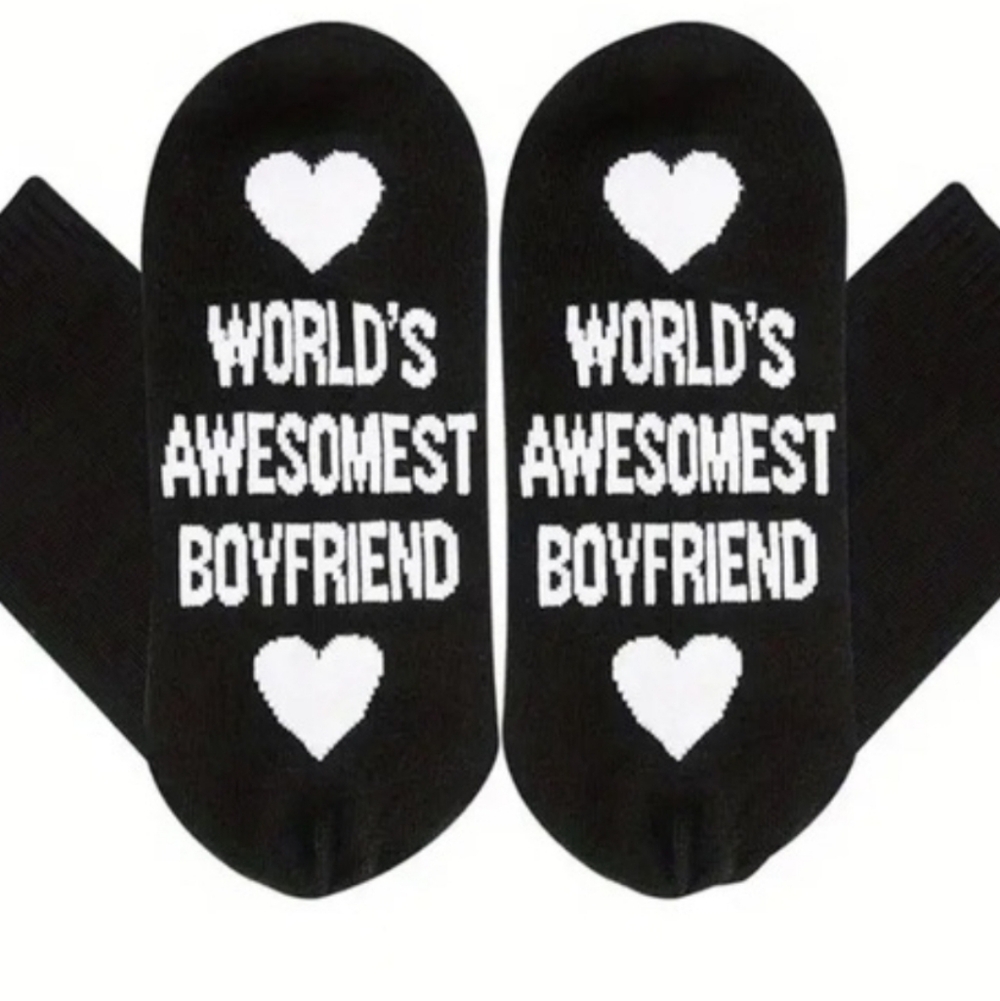 👨 "'World's Awesomest Boyfriend" No-Show Socks